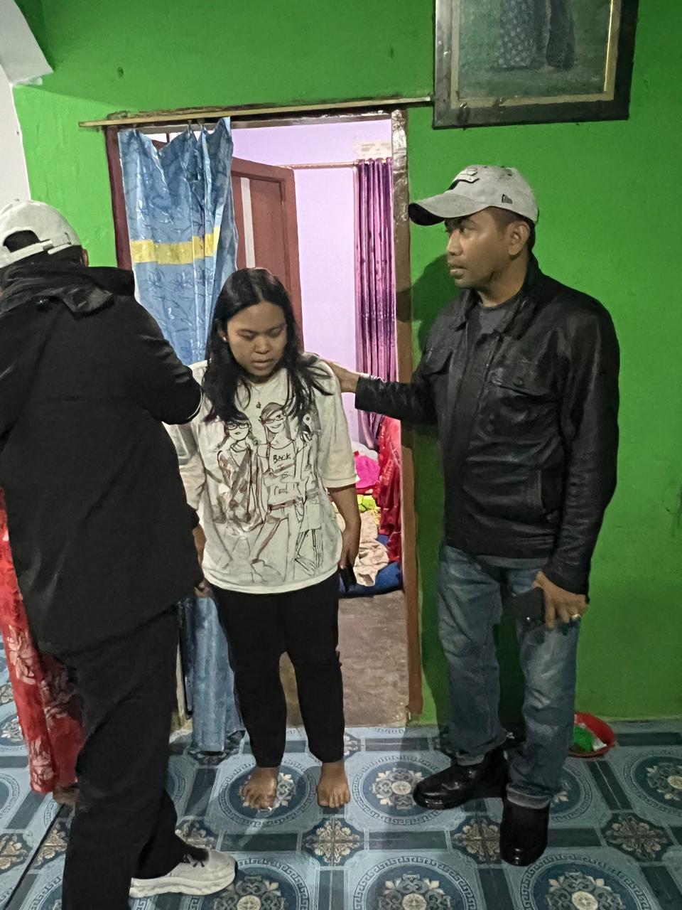 Satgas SIRI Berhasil Mengamankan Buronan (DPO) Perkara Korupsi Atas Nama Terpidana Arnis Febriana