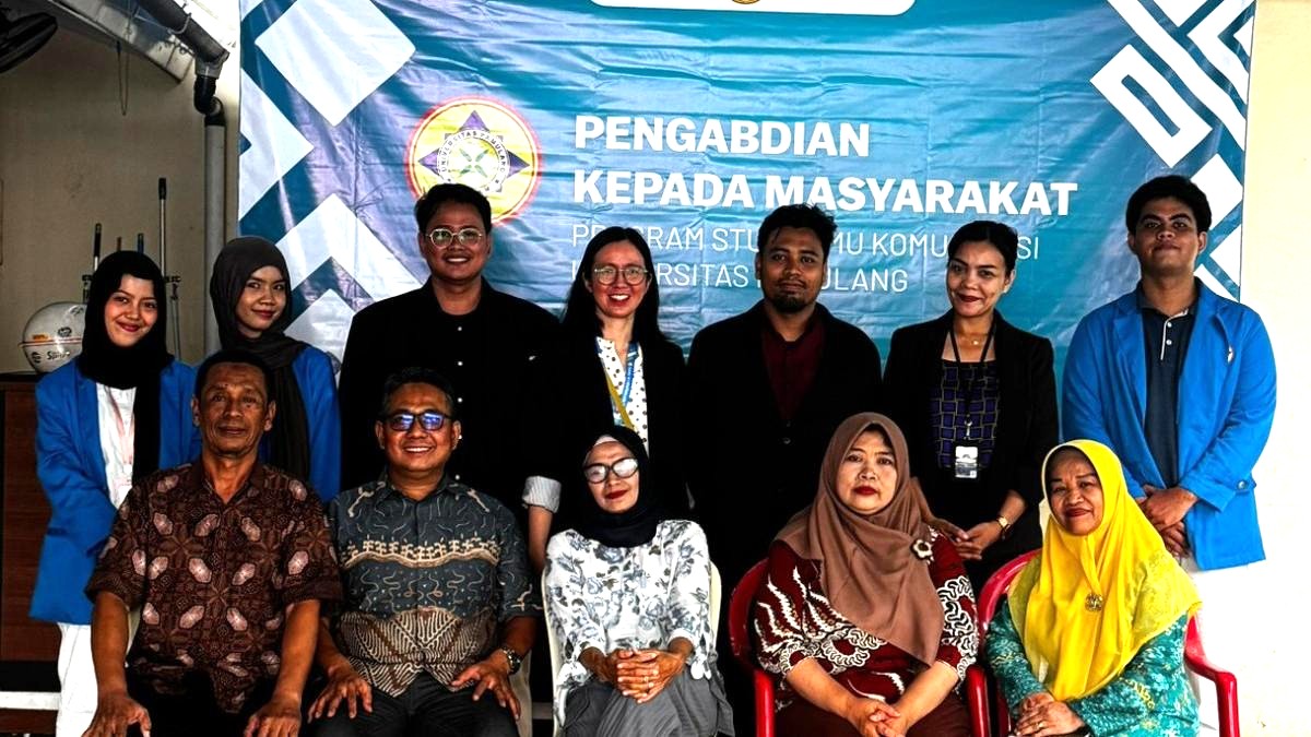 Dosen UNPAM Latih Ibu-Ibu PKK dan Warga RW Cipinang Timur Tingkatkan Kemampuan Public Speaking dan Literasi Digital