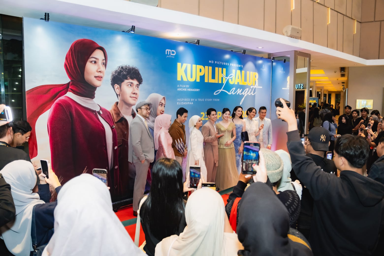 Meriahnya Gala Premiere “Kupilih Jalur Langit” yang Bikin Baper Berjamaah