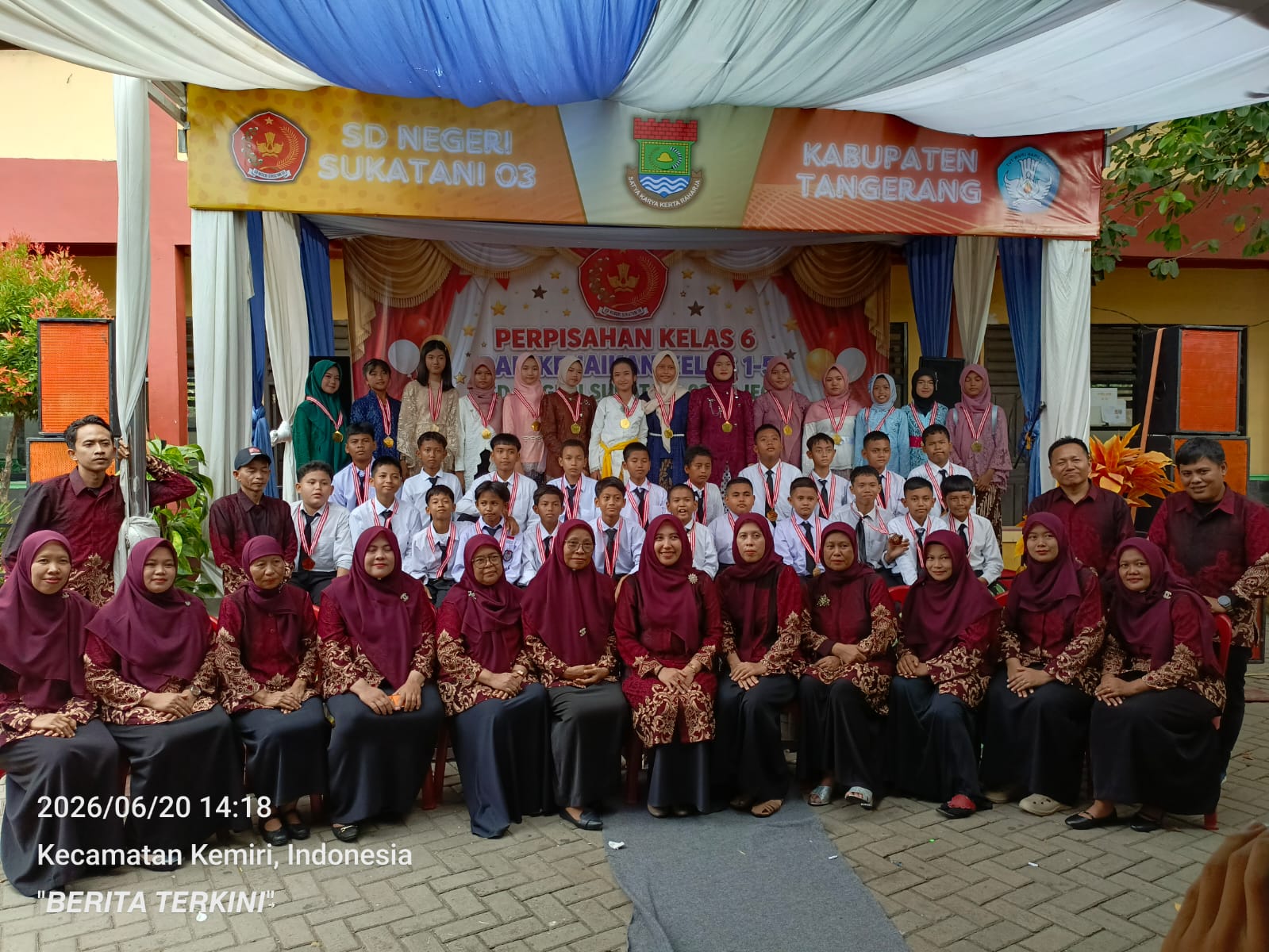 SDN Sukatani 03 Gelar Acara Perpisahan Murid Tampilkan Tarian Modern